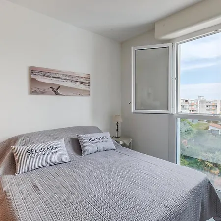1 Bedroom Awesome In 아파트 로양